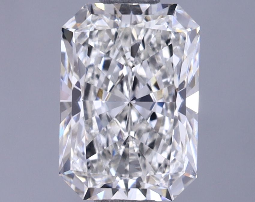 1.15 ct lab-grown Radiant Diamond
