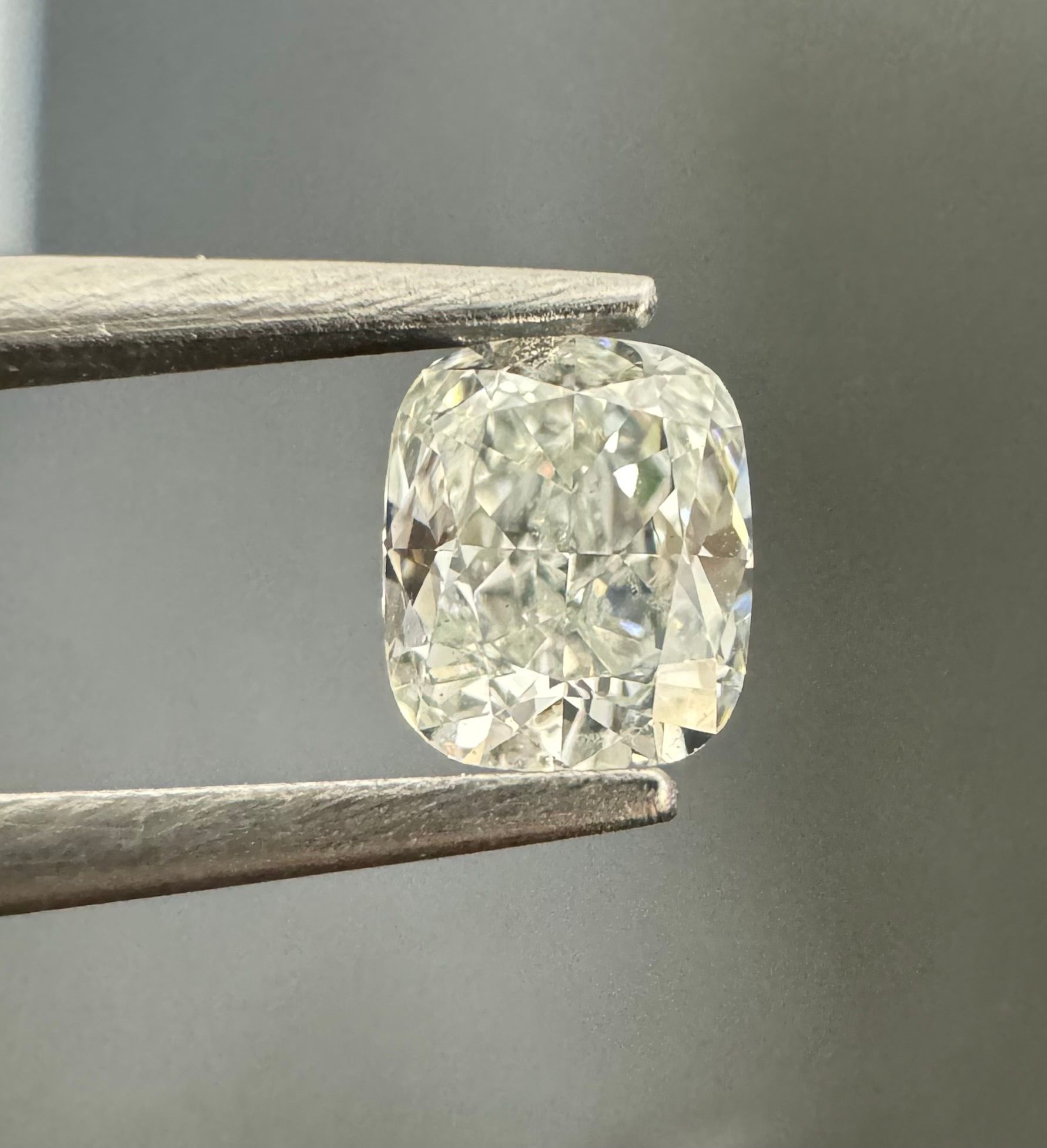 0.26 ct Cushion brilliant Diamond