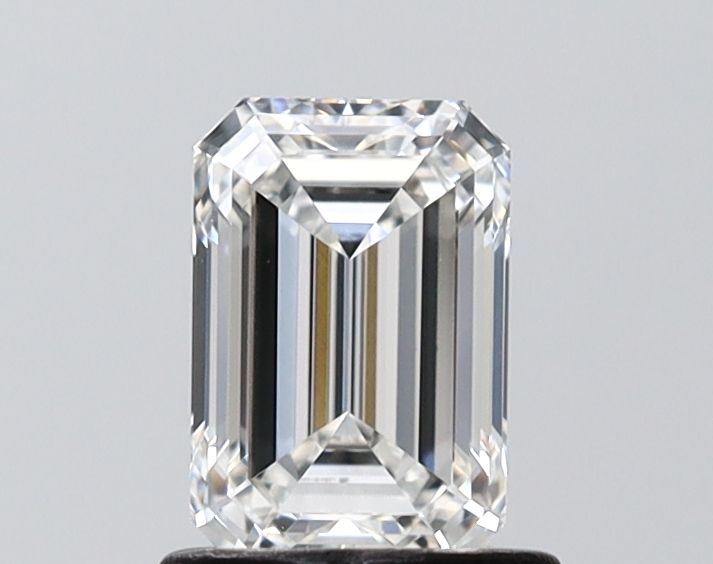1.04 ct lab-grown Emerald Diamond