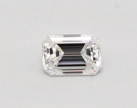 0.41 ct lab-grown Emerald Diamond