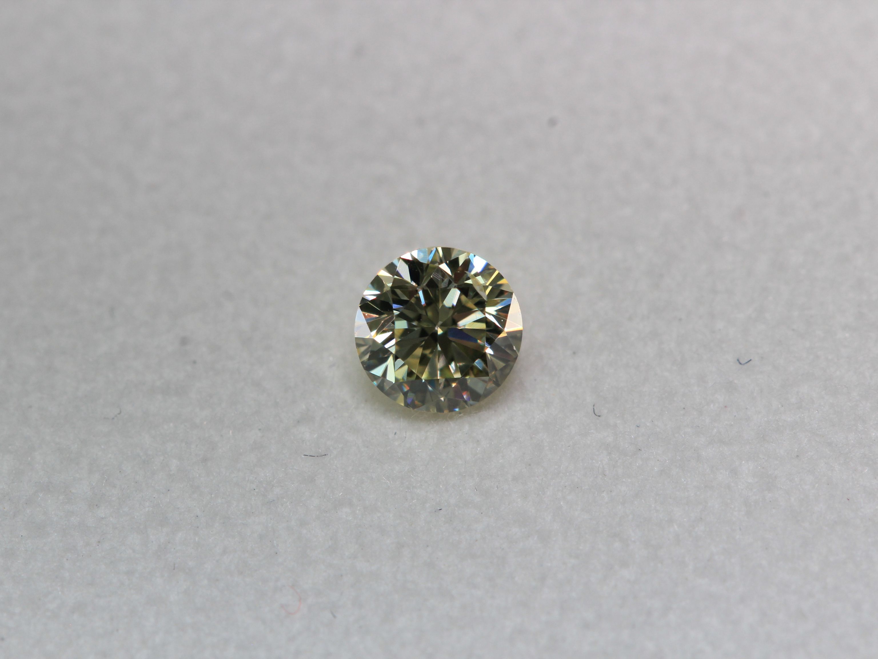 0.25ct Round diamond