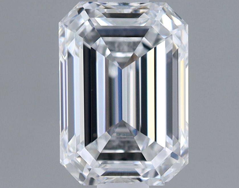 1.00 ct. emerald Lab Grown Diamond front image