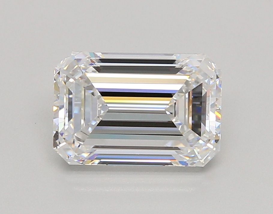 2.53 ct. emerald Lab Grown Diamond front image