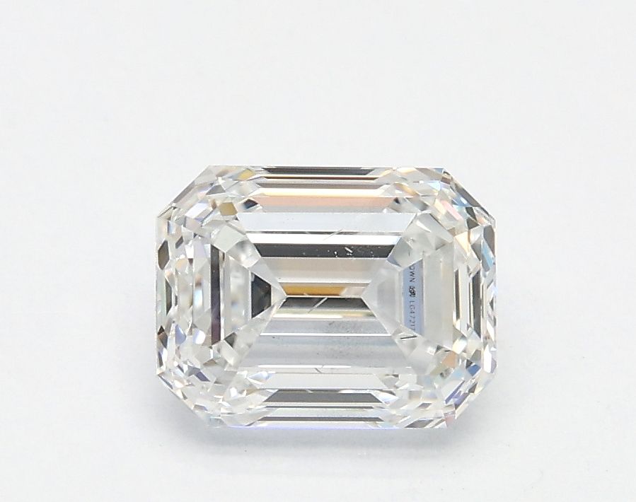 1.01 ct. emerald Lab Grown Diamond front image