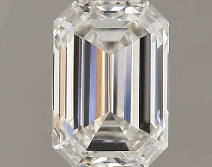 0.4 ct Emerald Diamond