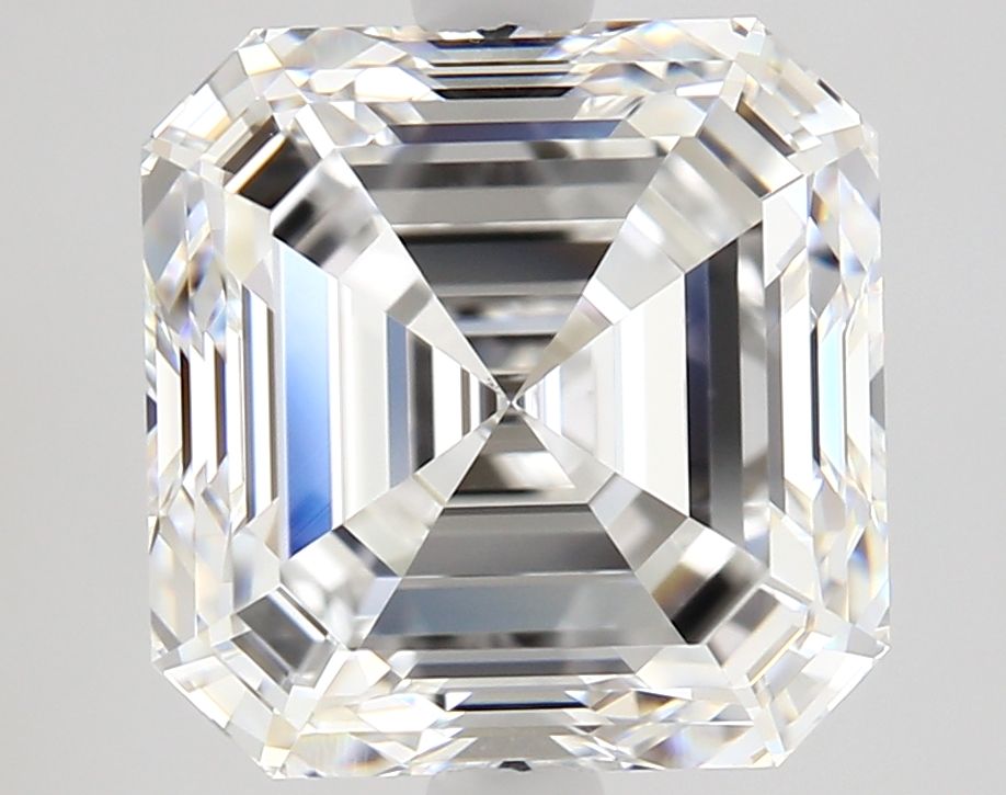 3.01 ct Square emerald Diamond