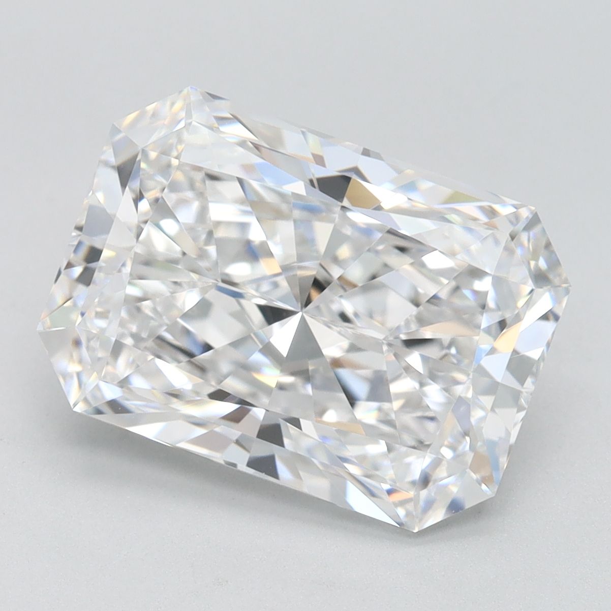 4.04 ct. radiant Lab Grown Diamond front image