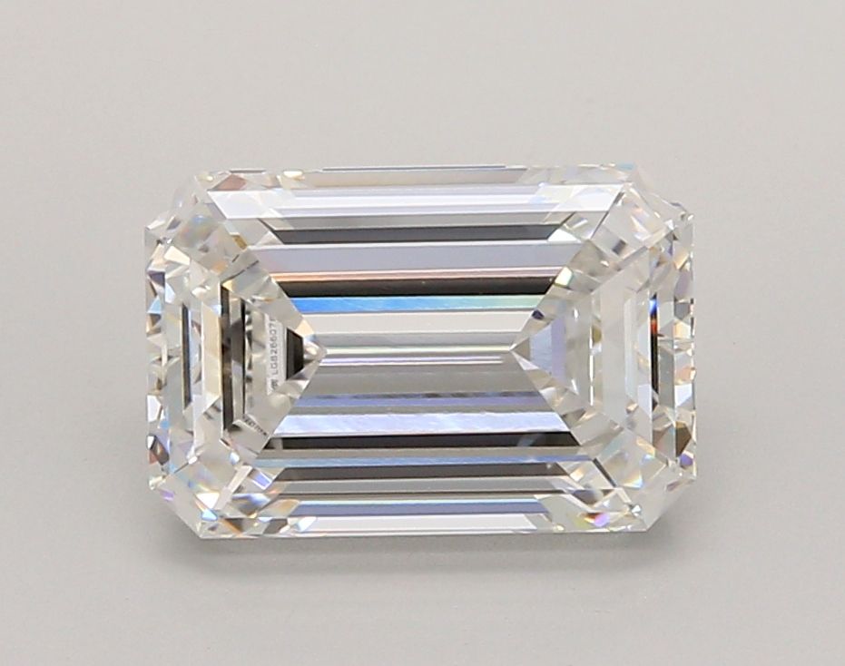 3.04 ct. emerald Lab Grown Diamond front image