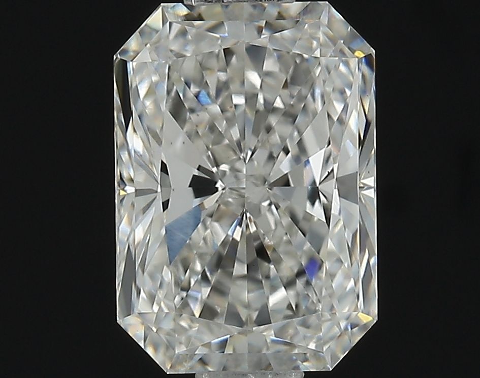 1.56 ct. radiant Lab Grown Diamond front image