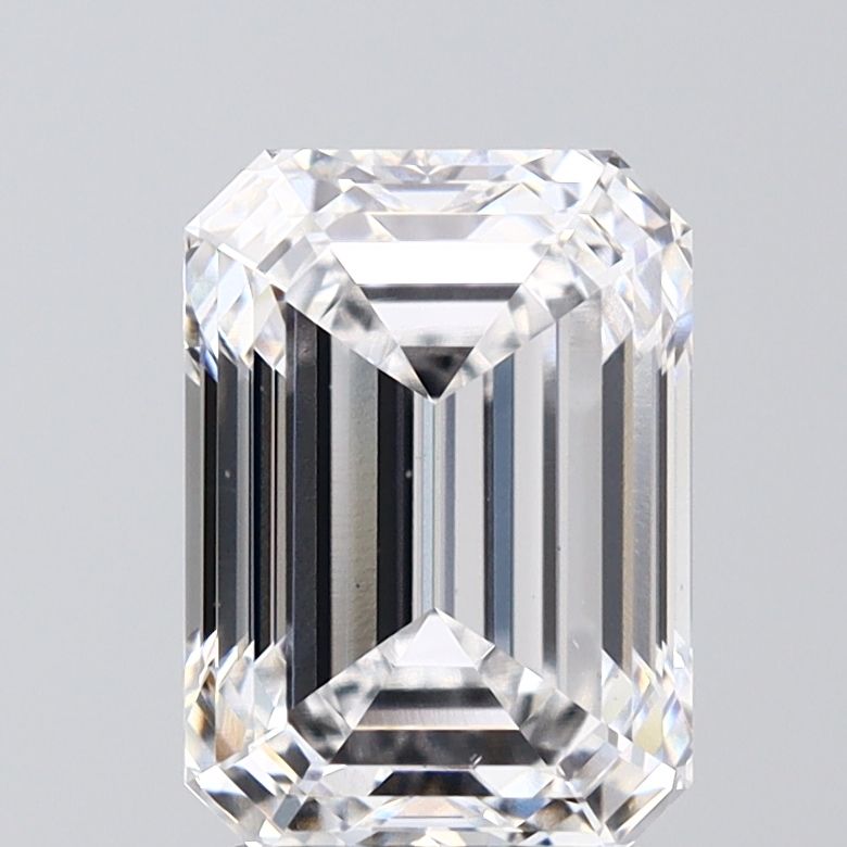 3.05 ct. emerald Lab Grown Diamond front image