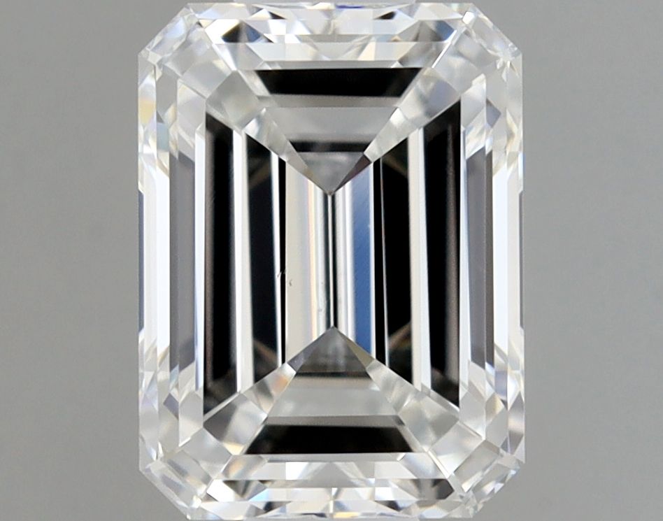 0.70 ct Emerald diamond
