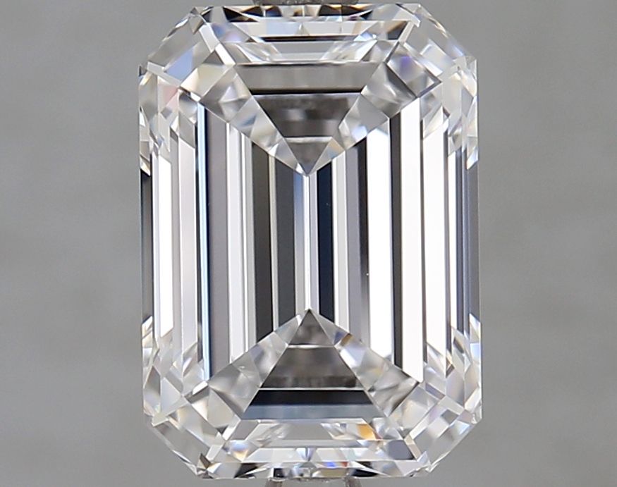 2.56 ct. emerald Lab Grown Diamond front image