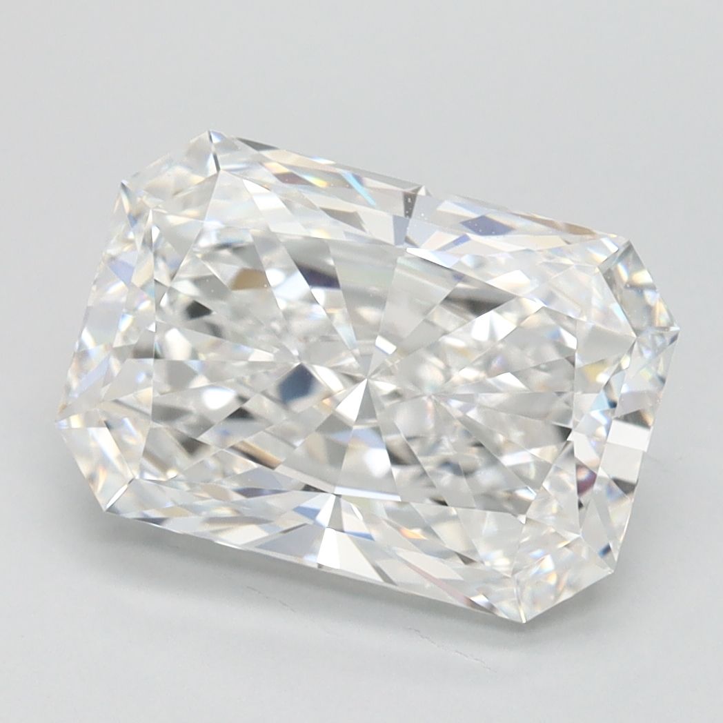2.58 ct. radiant Lab Grown Diamond front image