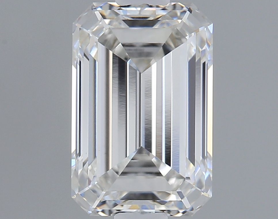 1.37 ct. emerald Lab Grown Diamond front image