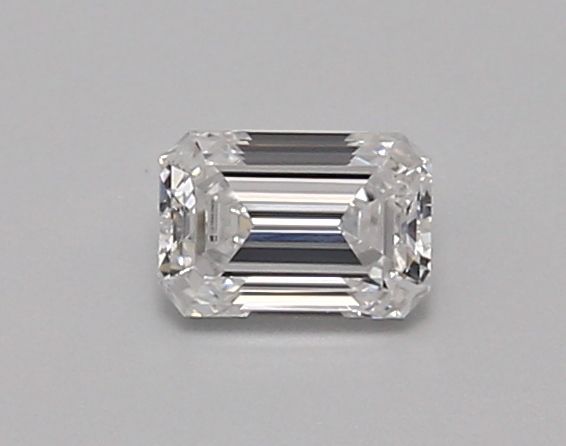 0.47 ct lab-grown Emerald Diamond
