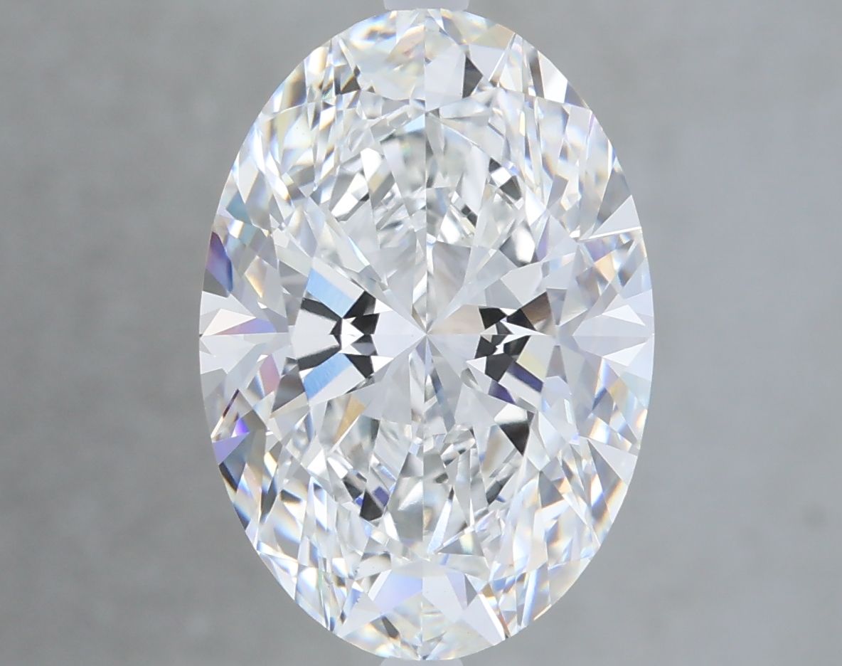5.08 ct. oval Lab Grown Diamond front image