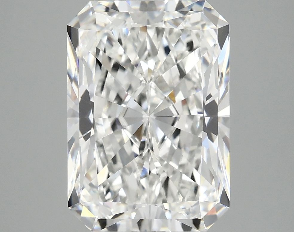 4.51 ct. radiant Lab Grown Diamond front image