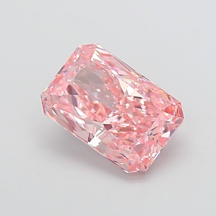 3.05 ct Radiant diamond