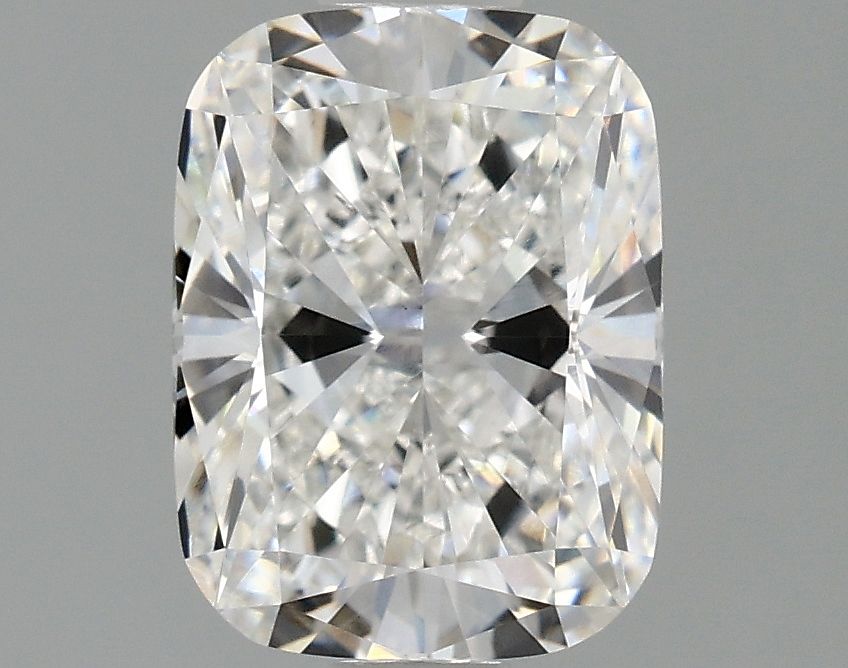 1.35 ct lab-grown Cushion brilliant Diamond