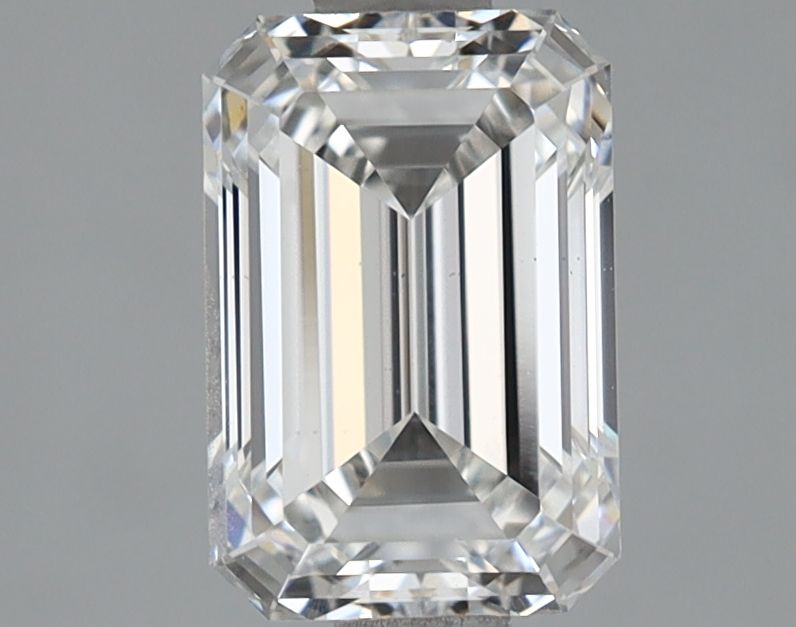 1.33 ct. emerald Lab Grown Diamond front image