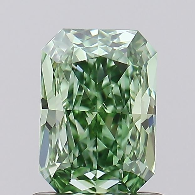 1.04 ct Radiant diamond