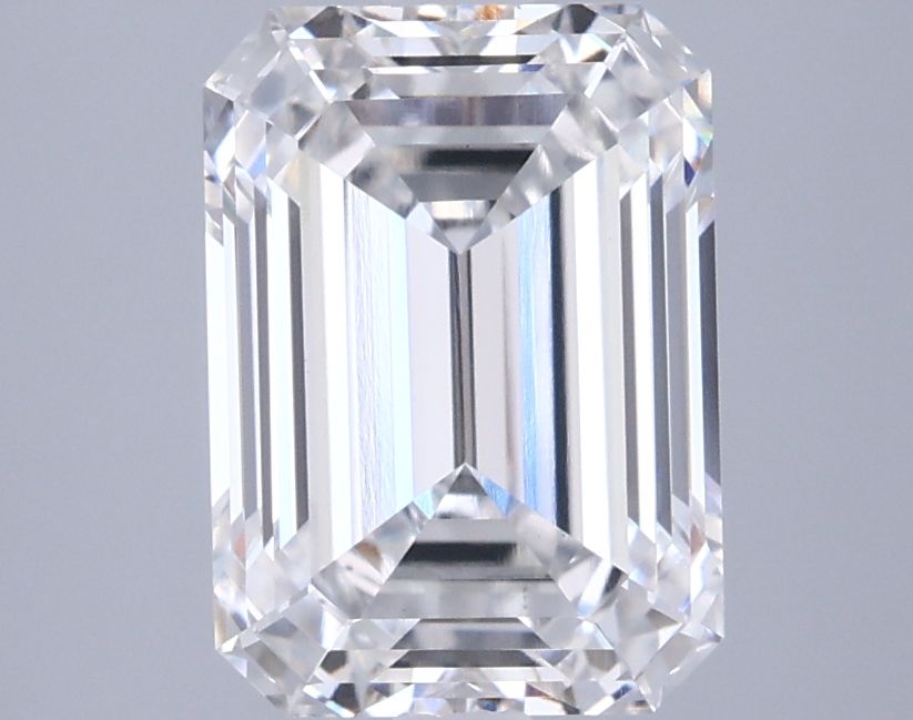 3.07 ct Emerald diamond