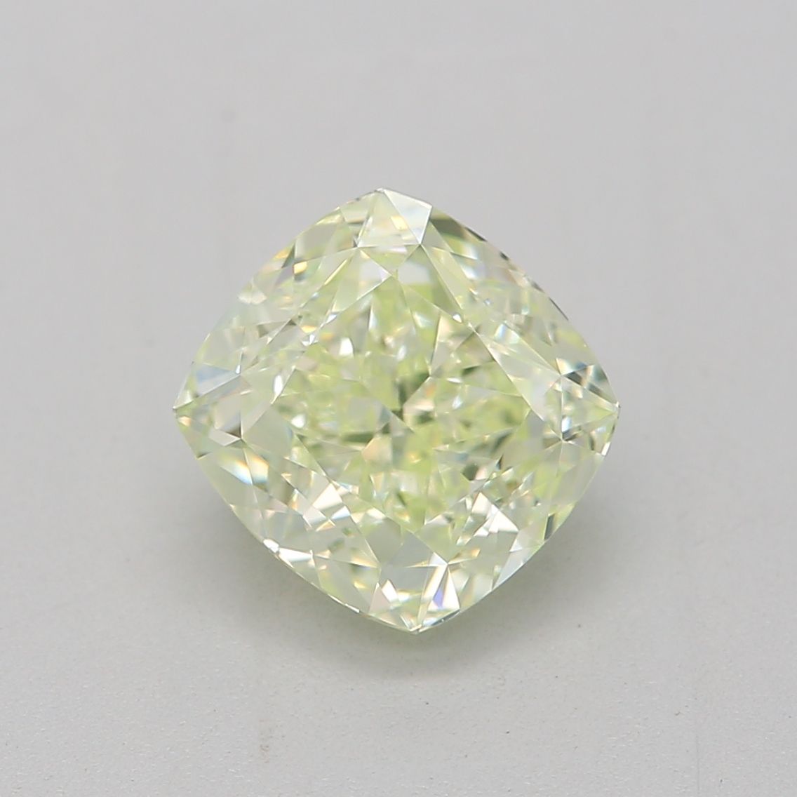 Diament 1.0 ct Fancy Light Yellow Green/IF