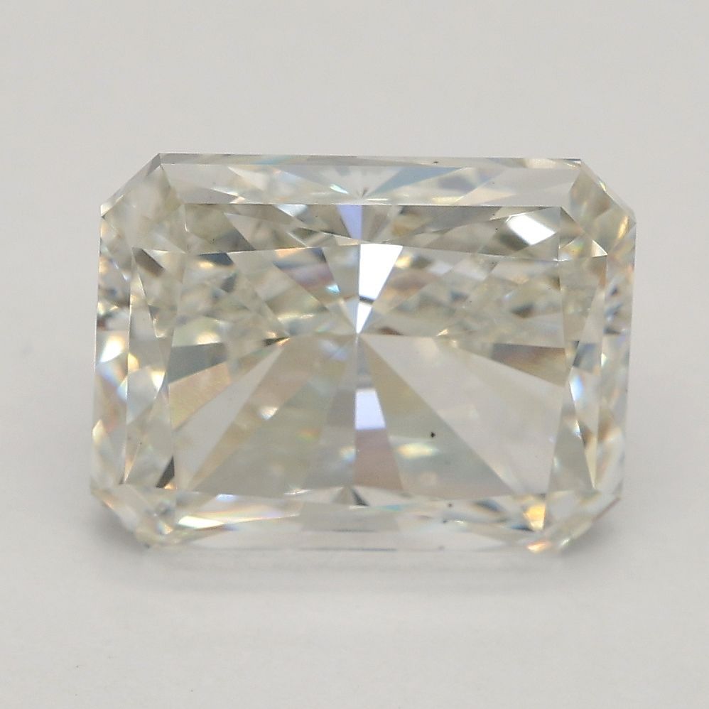 3.09 ct Radiant diamond