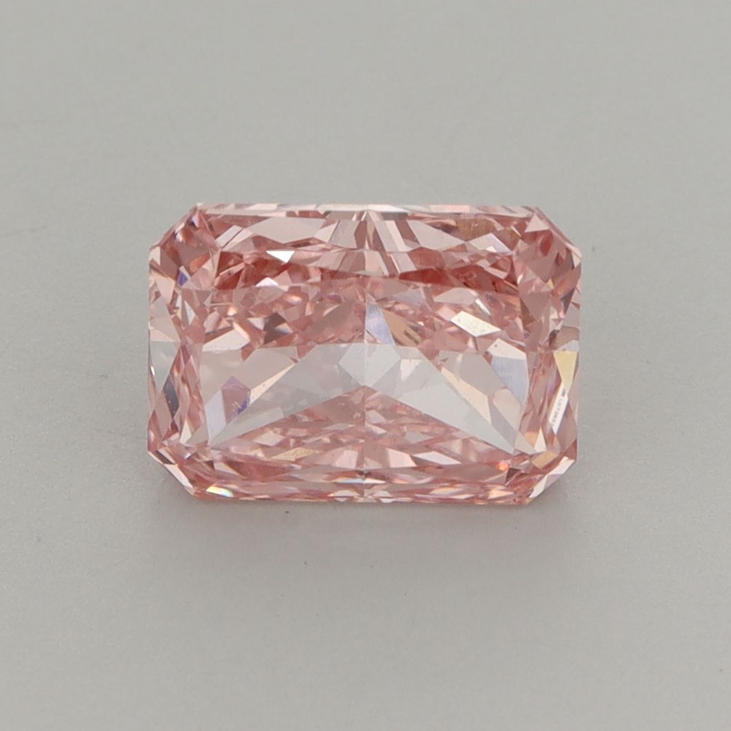 2.09 ct Radiant diamond
