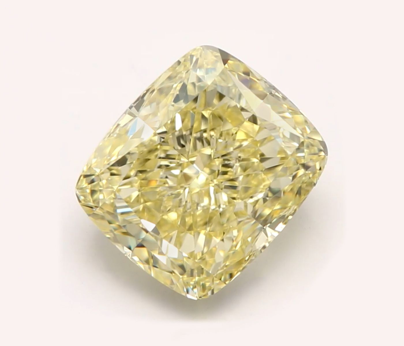 2.01 ct Cushion Modified diamond