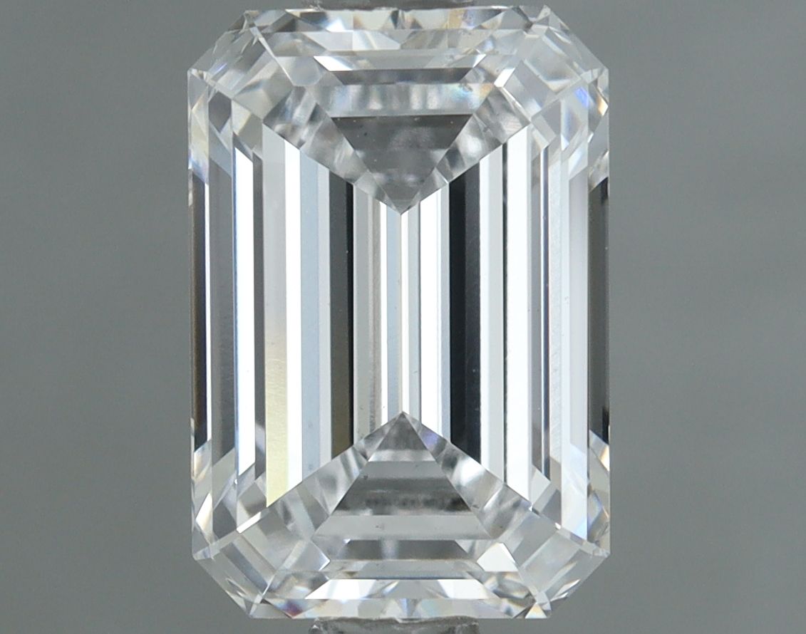 1.29 ct. emerald Lab Grown Diamond front image