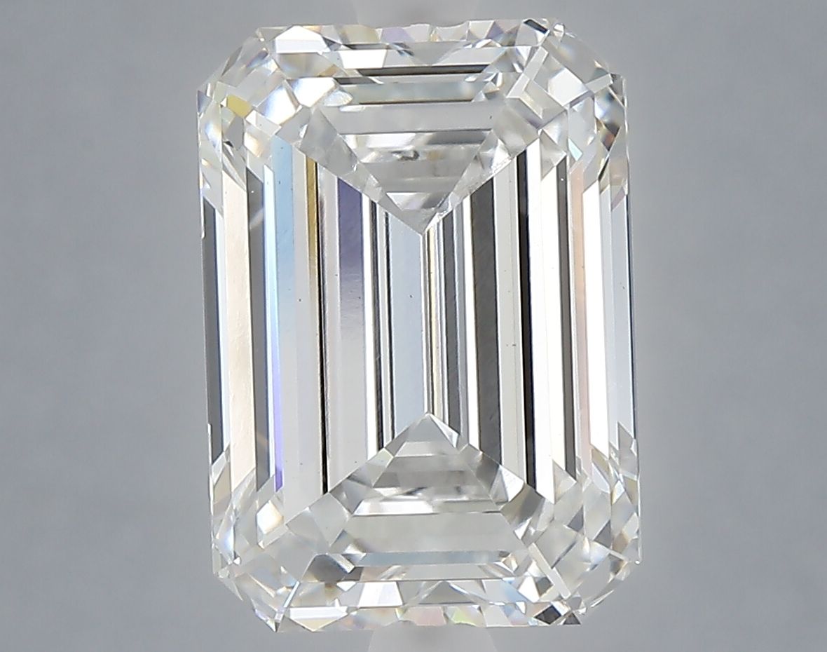 4.10 ct. emerald Lab Grown Diamond front image