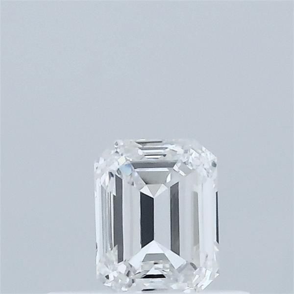 0.38 ct lab-grown Emerald Diamond