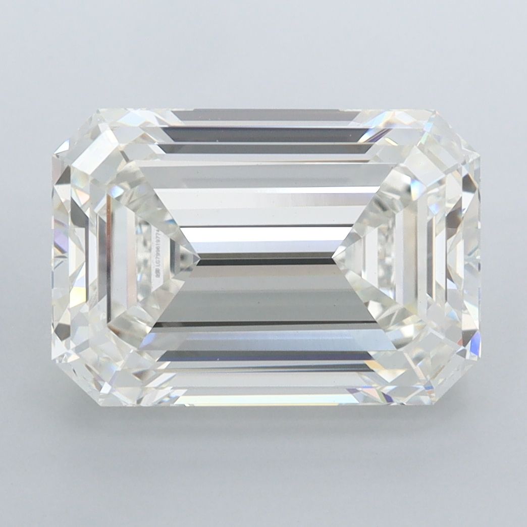 4.59 ct. emerald Lab Grown Diamond front image