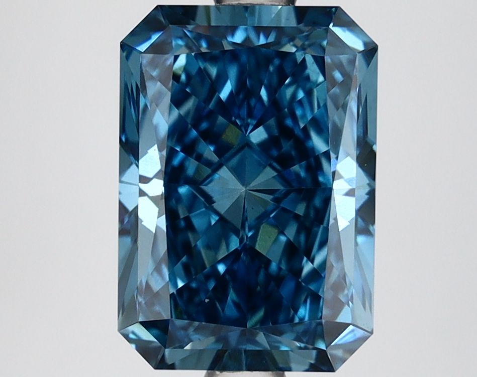 2.50 ct. radiant Lab Grown Diamond front image