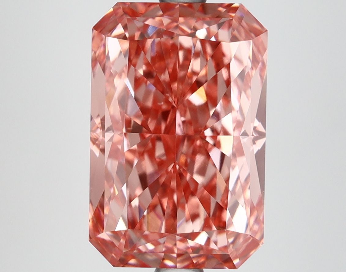 5.05 ct. radiant Lab Grown Diamond front image