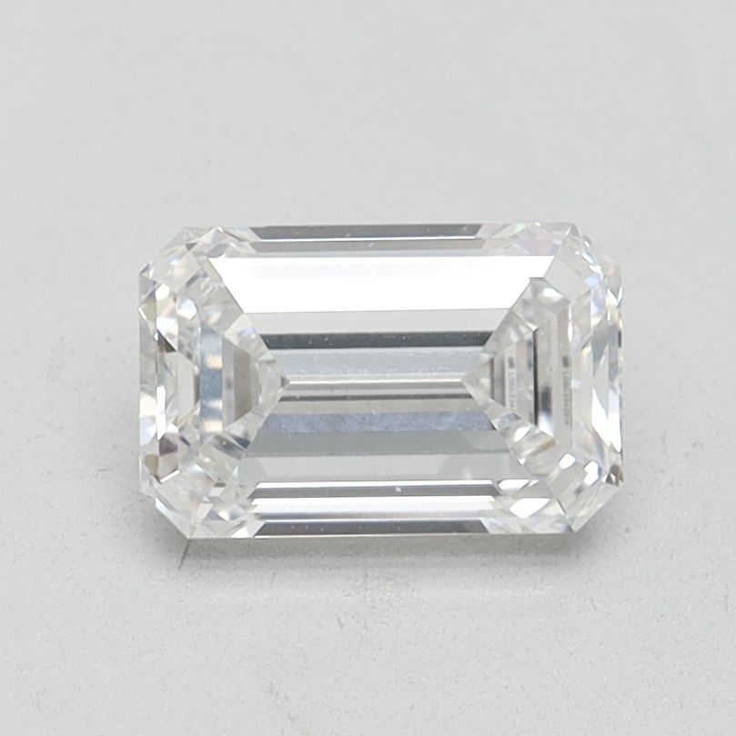 1.04 ct. emerald Lab Grown Diamond front image