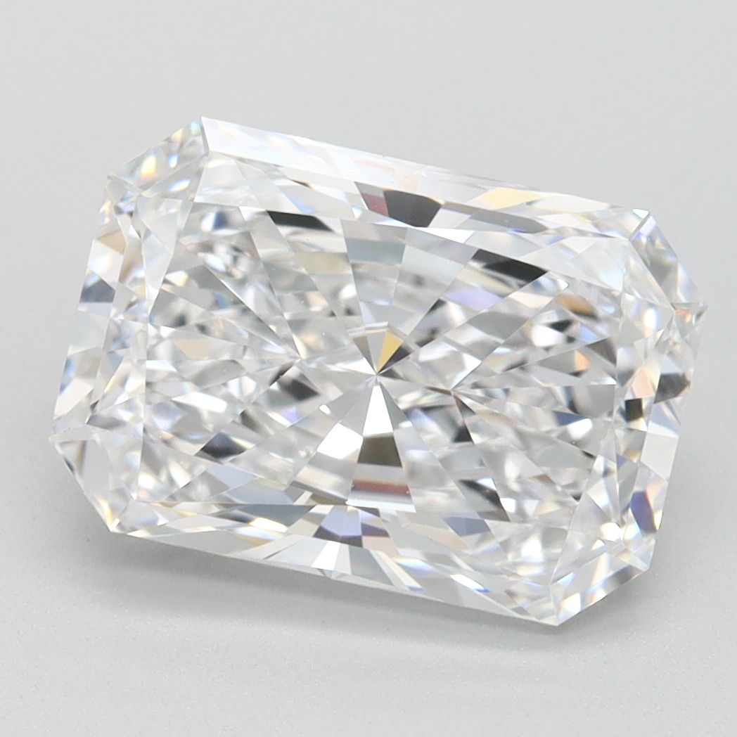 2.87 ct. radiant Lab Grown Diamond front image