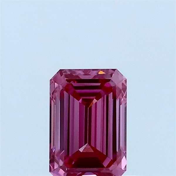0.52 CT Fancy Vivid Pink EMERALD