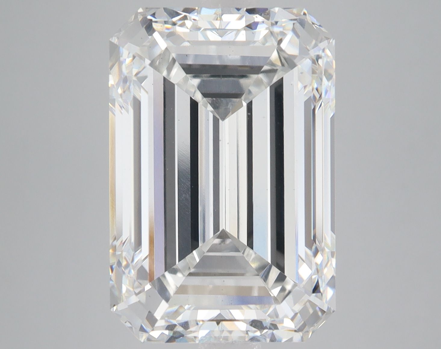 11.57 ct. emerald Lab Grown Diamond front image