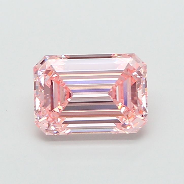 3.10 ct Emerald diamond