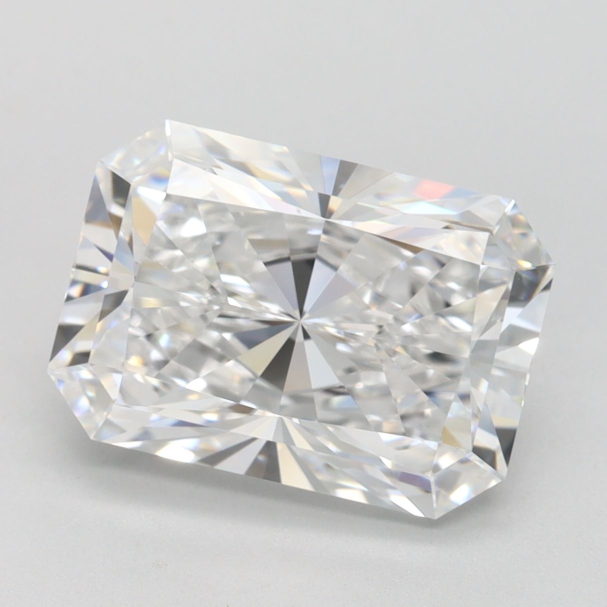 4.07 ct. radiant Lab Grown Diamond front image