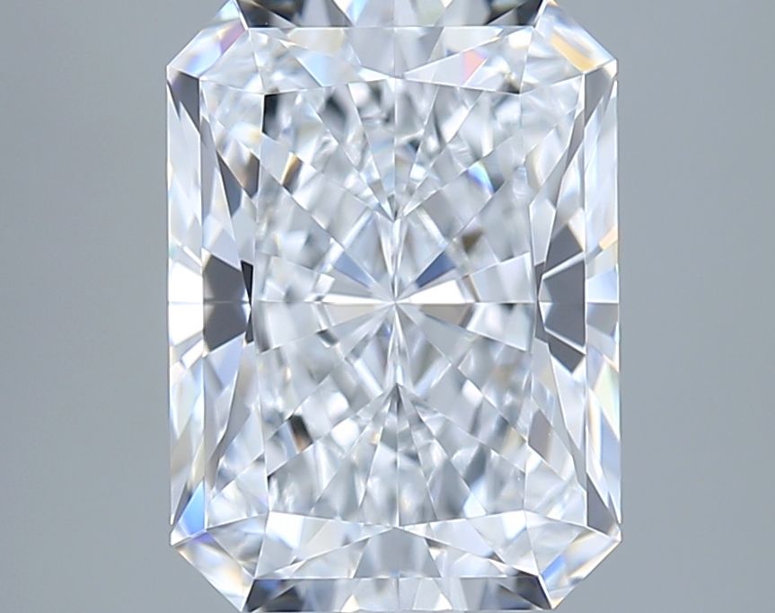 2.54 ct. radiant Lab Grown Diamond front image