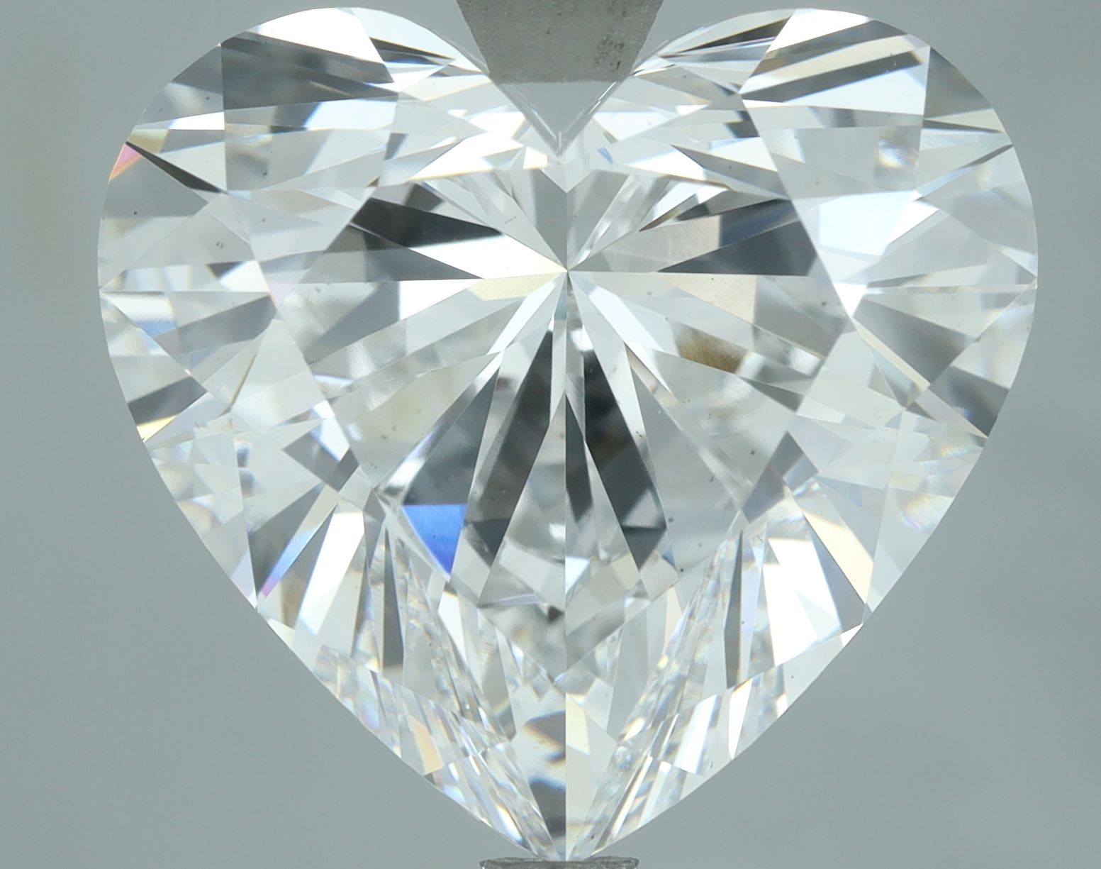 7.10 ct. heart Lab Grown Diamond front image