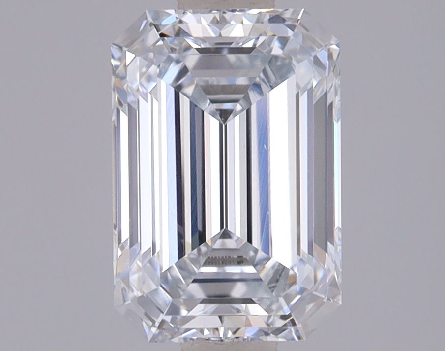 1.51 ct. emerald Lab Grown Diamond front image