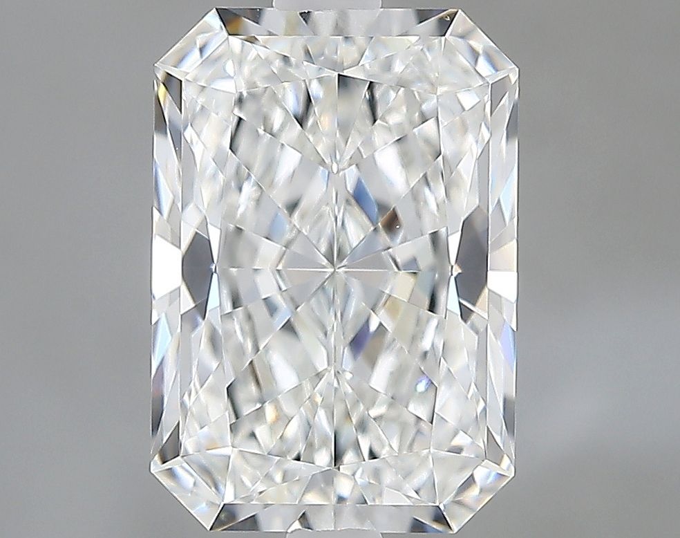 2.47 ct. radiant Lab Grown Diamond front image