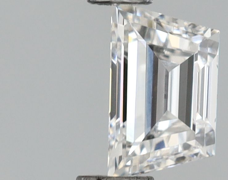 0.29 ct lab-grown Trapezoid Diamond
