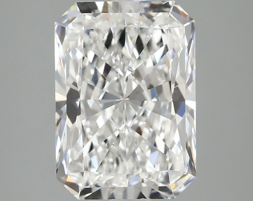 3.06 ct. radiant Lab Grown Diamond front image