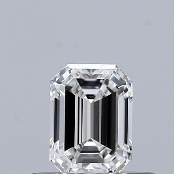 0.33 ct Emerald diamond