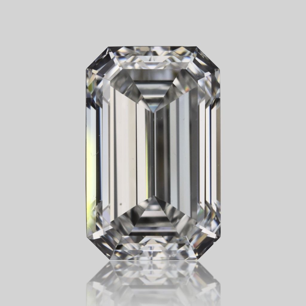 0.71 ct Emerald diamond